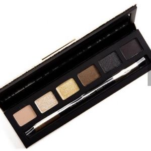 MAC “Snow Ball Gold” eyeshadow palette